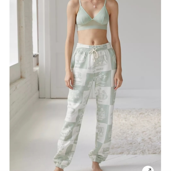 FINAL PRICE! NWT UO Pants - Picture 2 of 4